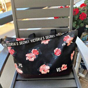 Victoria’s Secret Large  Duffle Bag Black Pink Roses Weekend Carryon Logo Strap